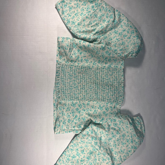 Levi’s Crop Top Size L - Picture 4 of 4